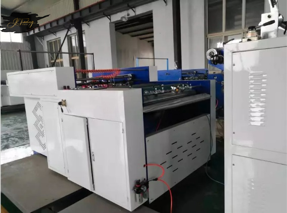Automatic Cardboard Paper UV Coating Laminating Machine